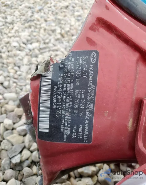 2017 Hyundai Elantra Se z USA, uszkodzony, nr VIN 5NPD84LF5HH133353